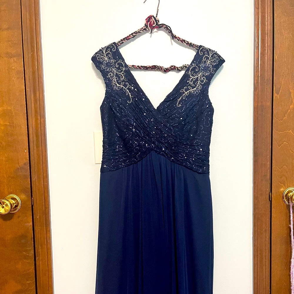 Navy glittery formal dress, Size 6, Melrose Bridal